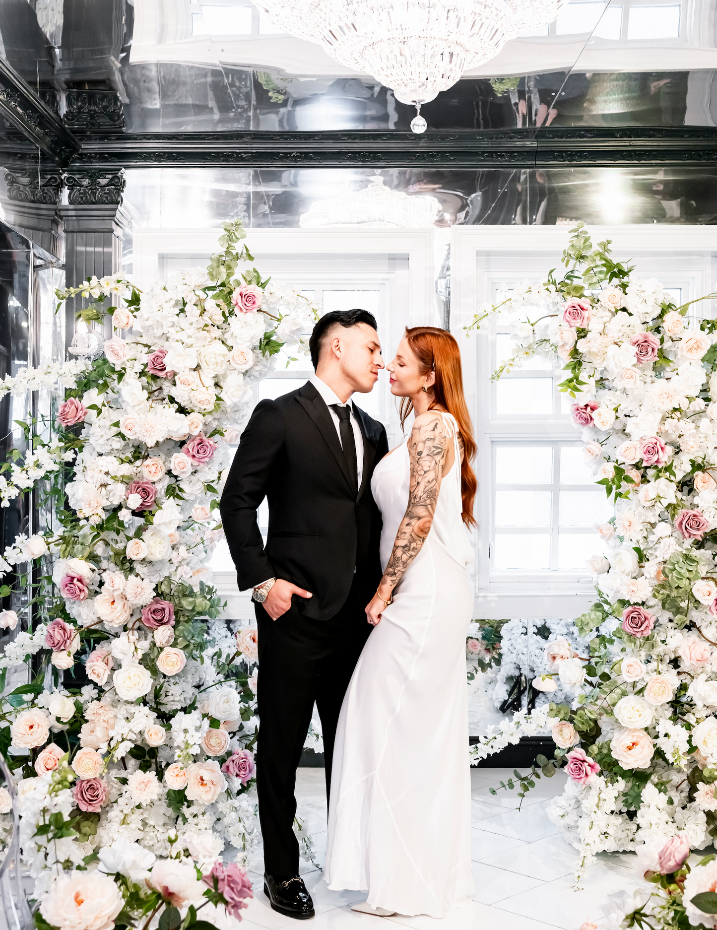 The Zomeria Floral Pillars
