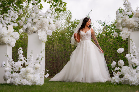What Is Your Backdrop Language? Choosing Between Floral Arches, Pillars, Stands & Ground Florals