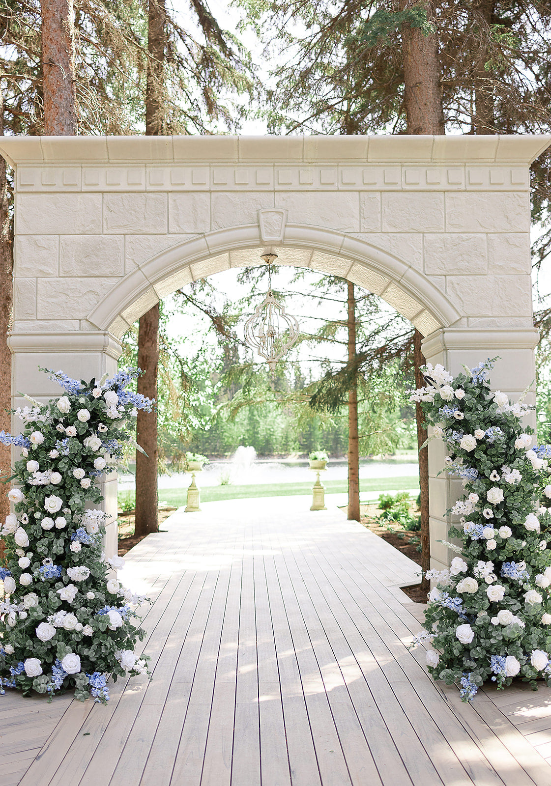 The Kaialee Floral Pillars