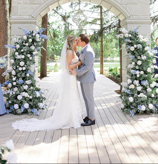 The Kaialee Floral Pillars