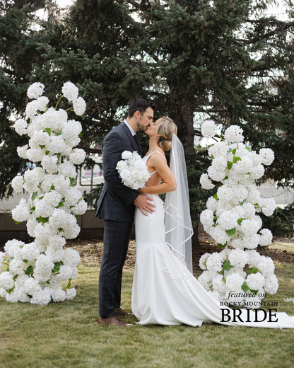 The Willow Floral Pillars