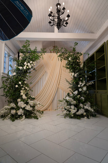The Jasmine Floral Pillars