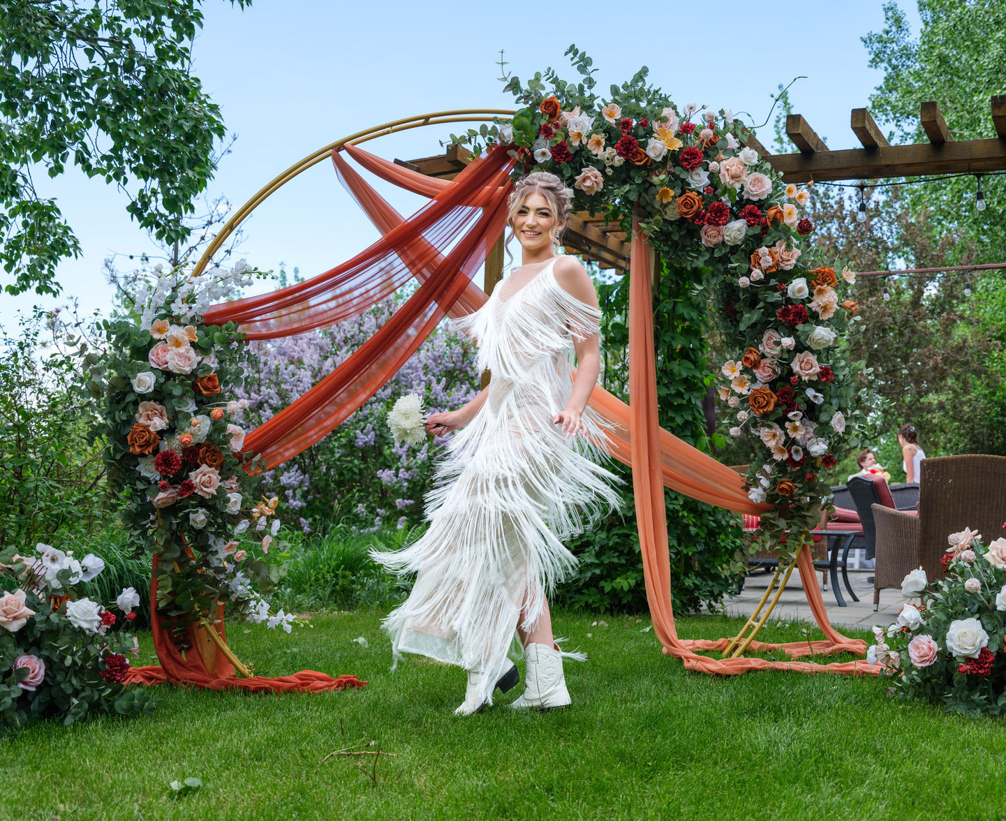 The Luna Arch