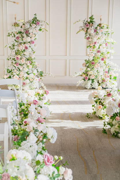 The Zomeria Floral Pillars