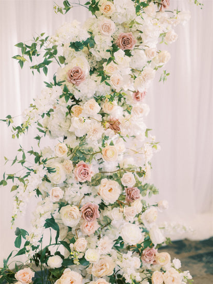 The Zomeria Floral Pillars