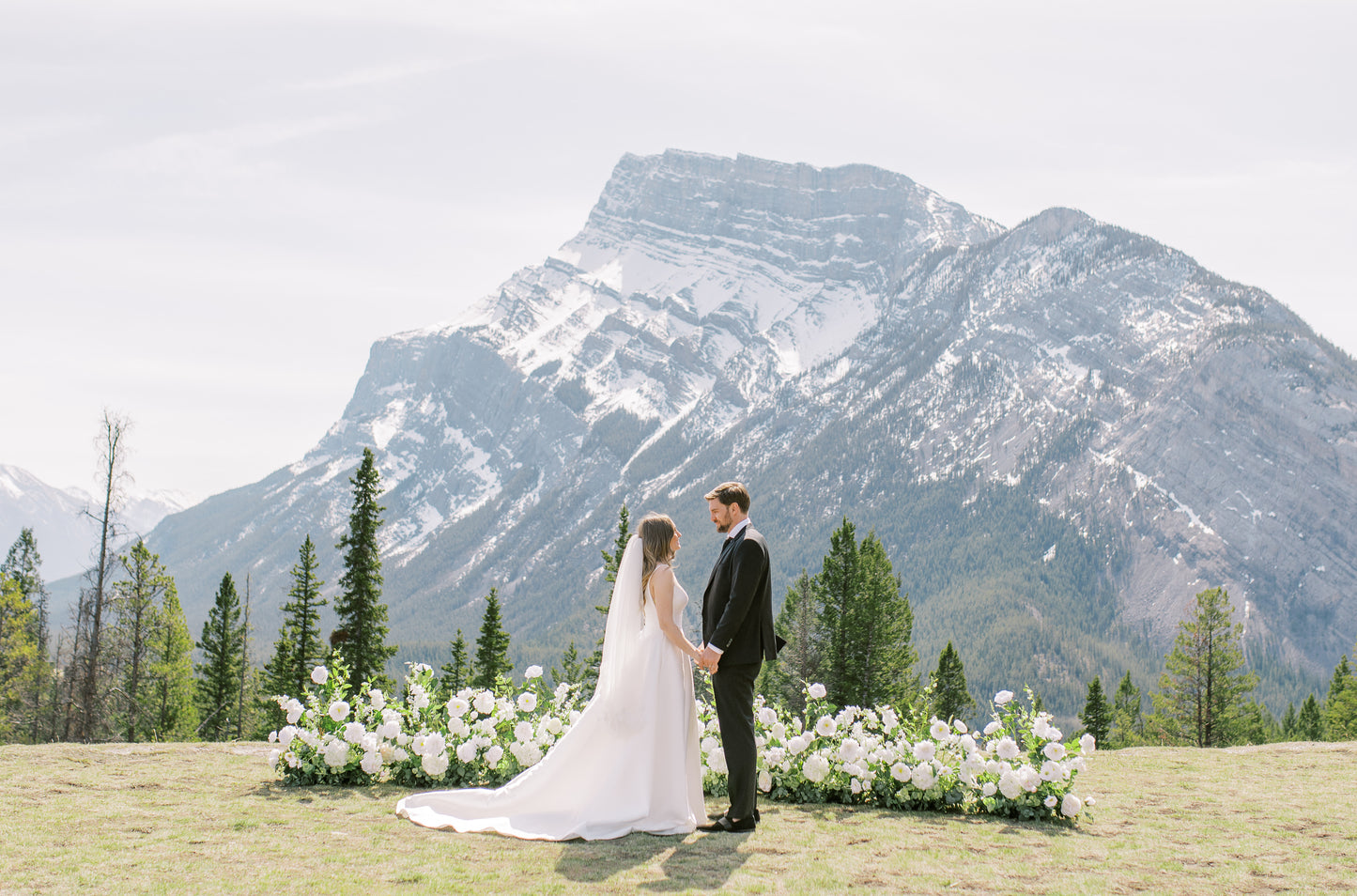The Amelia Aisle Flowers