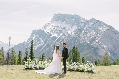 The Amelia Aisle Flowers