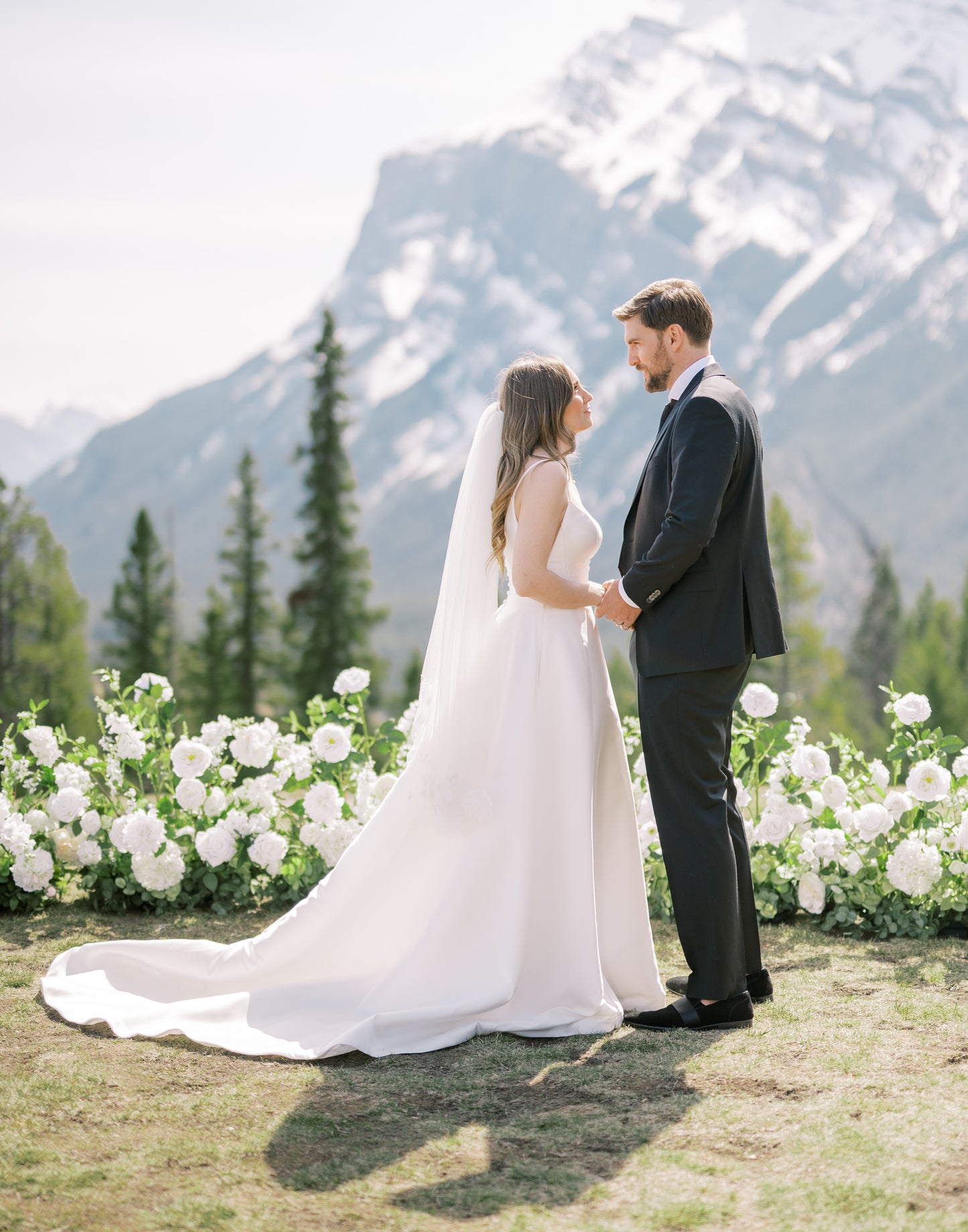 The Amelia Aisle Flowers